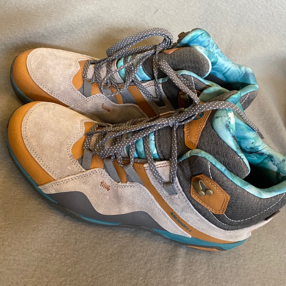 Merrell Women’s Mid Waterproof Hiking Boots